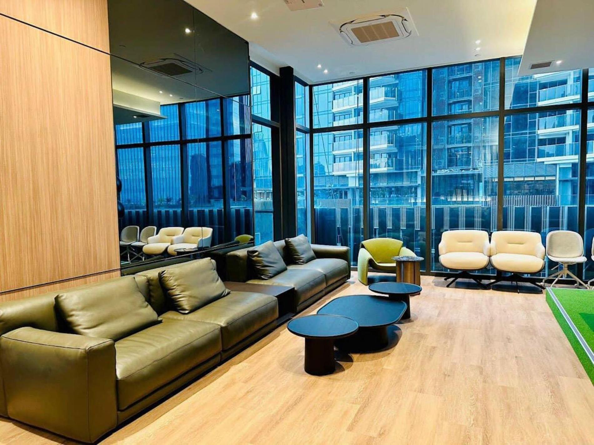 The Opera Apartment Cental Saigon Free Pool-Gym-Sauna Room- Golf Mini โฮจิมินห์ซิตี้ ภายนอก รูปภาพ