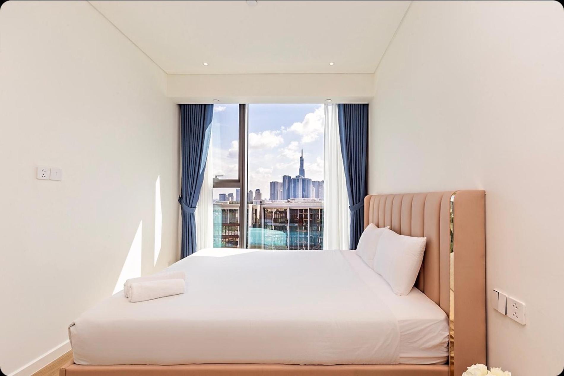 The Opera Apartment Cental Saigon Free Pool-Gym-Sauna Room- Golf Mini โฮจิมินห์ซิตี้ ภายนอก รูปภาพ