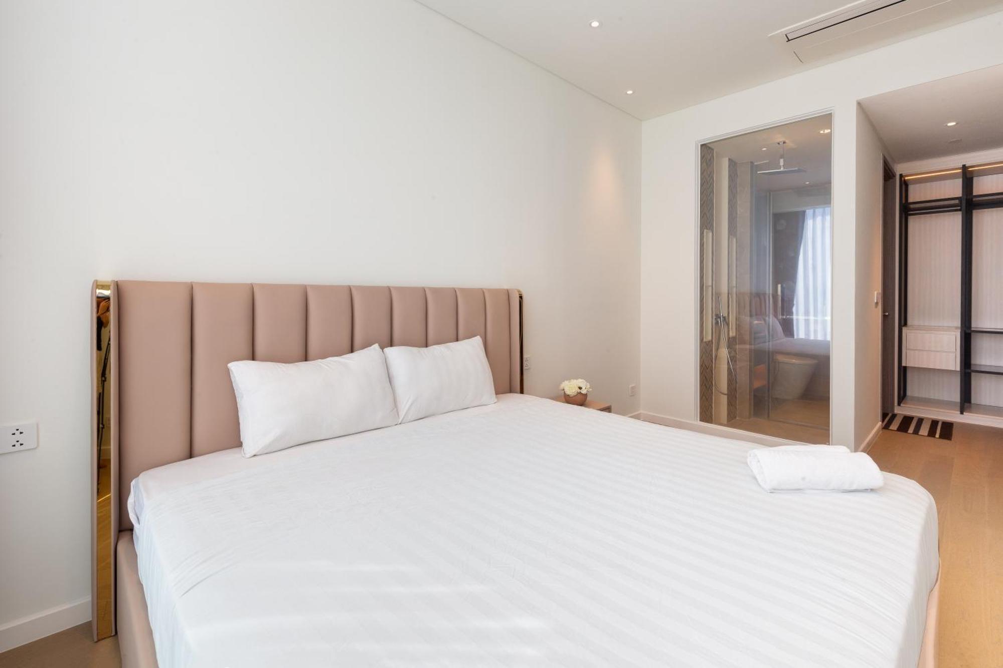 The Opera Apartment Cental Saigon Free Pool-Gym-Sauna Room- Golf Mini โฮจิมินห์ซิตี้ ภายนอก รูปภาพ