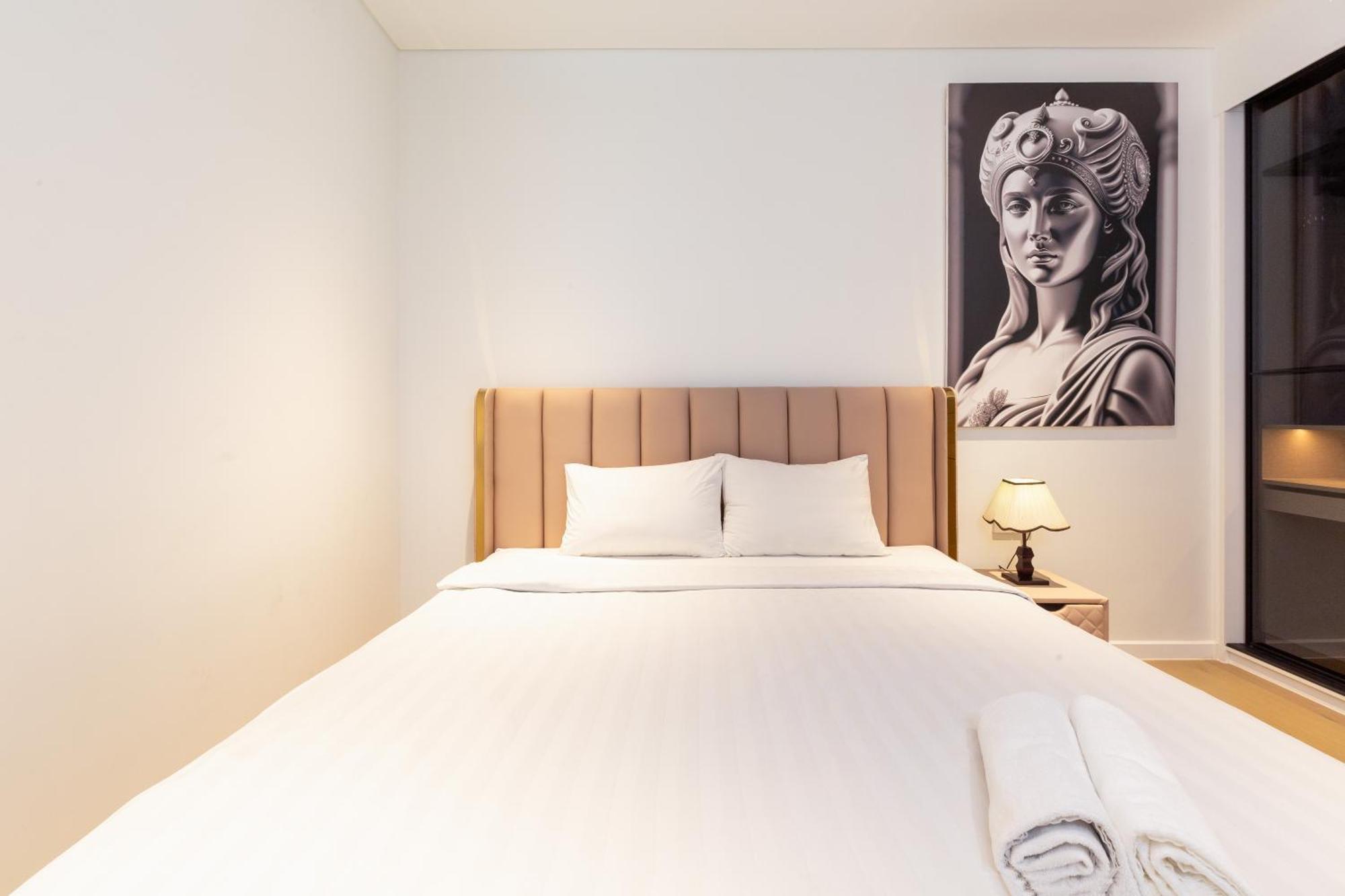 The Opera Apartment Cental Saigon Free Pool-Gym-Sauna Room- Golf Mini โฮจิมินห์ซิตี้ ภายนอก รูปภาพ