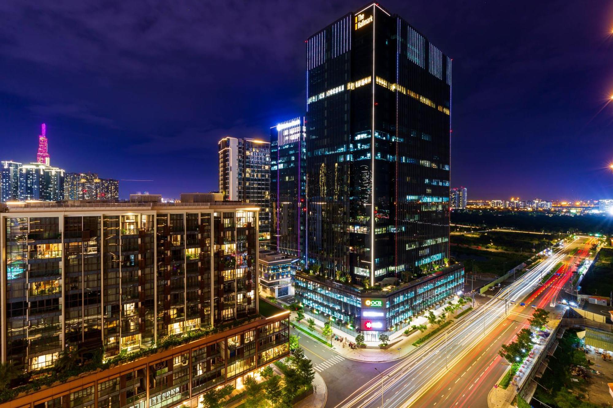 The Opera Apartment Cental Saigon Free Pool-Gym-Sauna Room- Golf Mini โฮจิมินห์ซิตี้ ภายนอก รูปภาพ