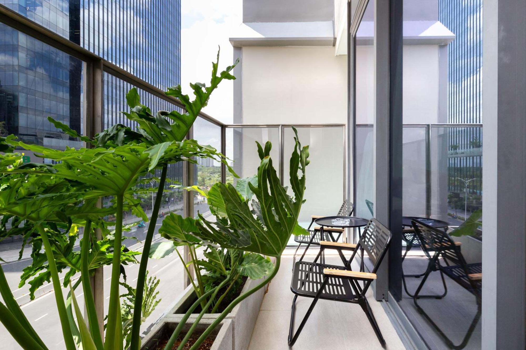 The Opera Apartment Cental Saigon Free Pool-Gym-Sauna Room- Golf Mini โฮจิมินห์ซิตี้ ภายนอก รูปภาพ