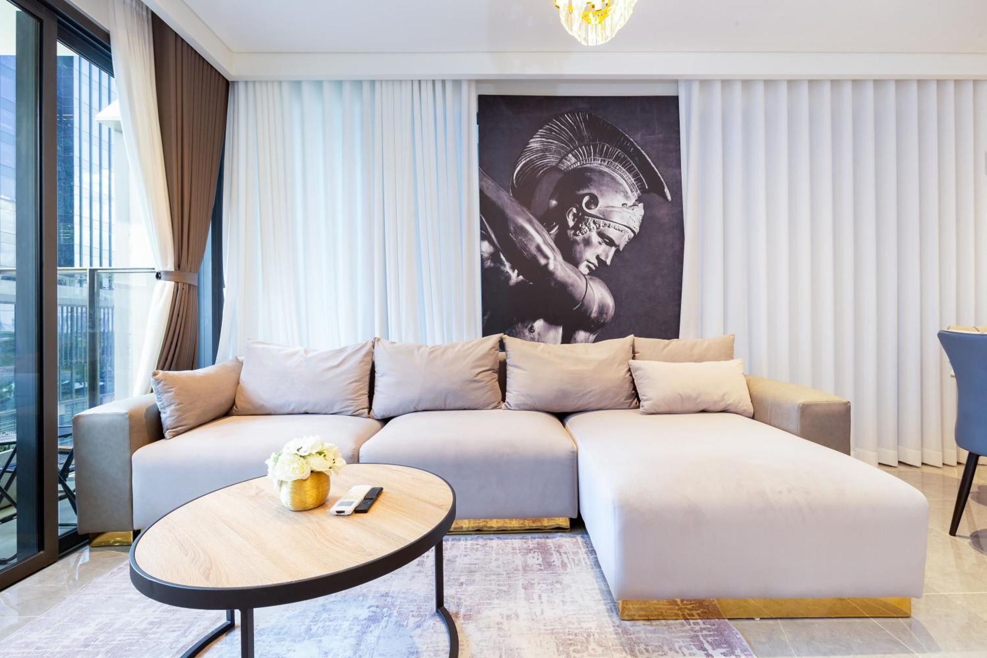 The Opera Apartment Cental Saigon Free Pool-Gym-Sauna Room- Golf Mini โฮจิมินห์ซิตี้ ภายนอก รูปภาพ