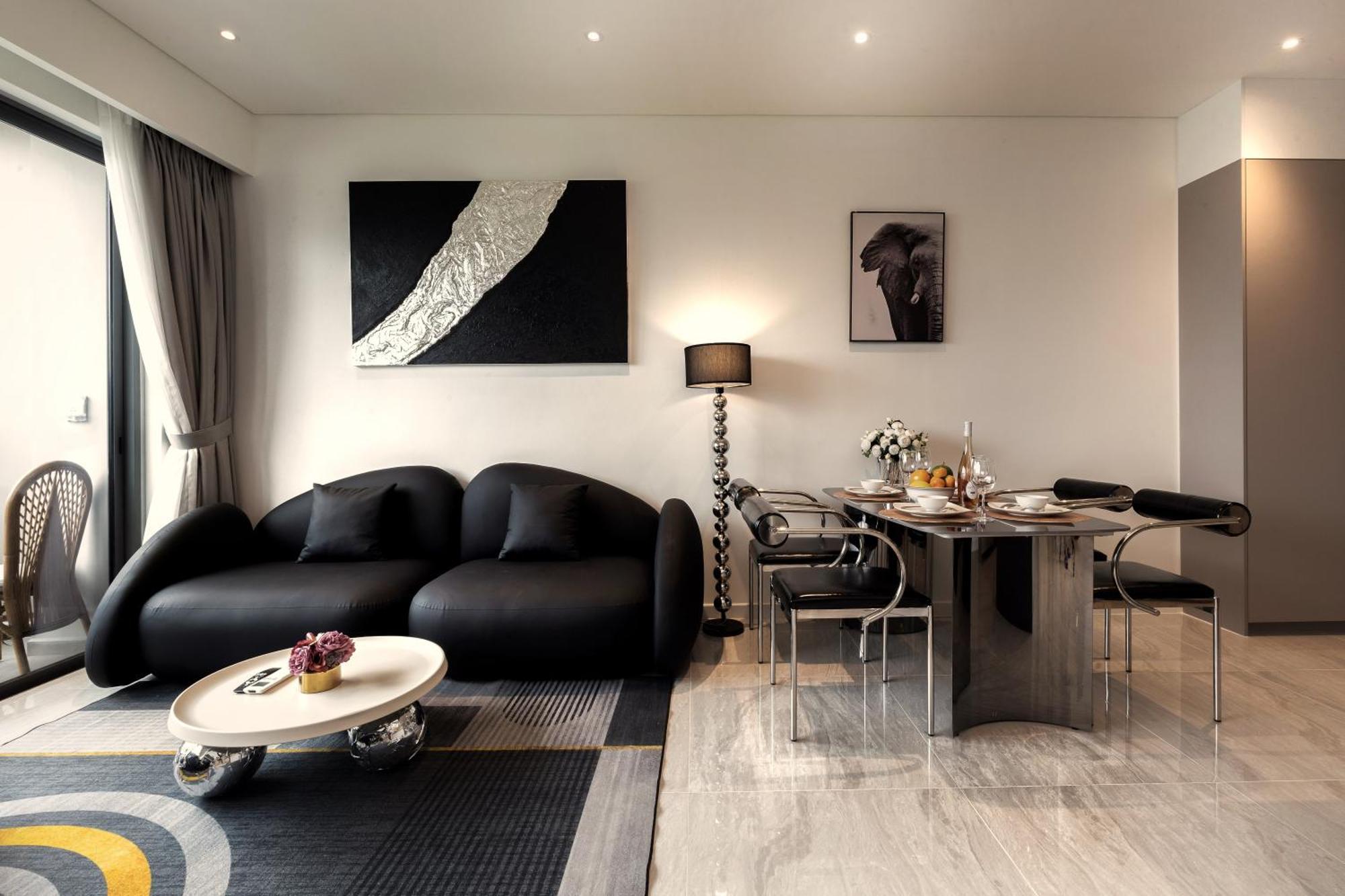 The Opera Apartment Cental Saigon Free Pool-Gym-Sauna Room- Golf Mini โฮจิมินห์ซิตี้ ภายนอก รูปภาพ